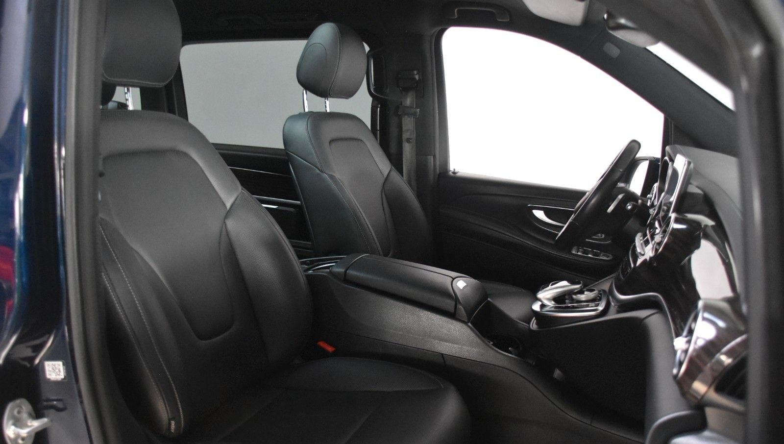 Mercedes-Benz V 250d EXCLUSIVE EDITION 4MATIC lang NP 84.184€ foto 13