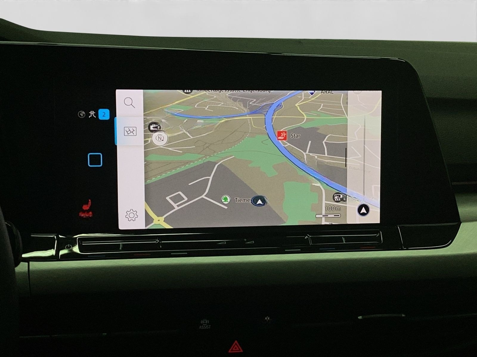 Volkswagen Golf 2.0 TDI DSG LIFE NAVI ASSIST KAMERA foto 13