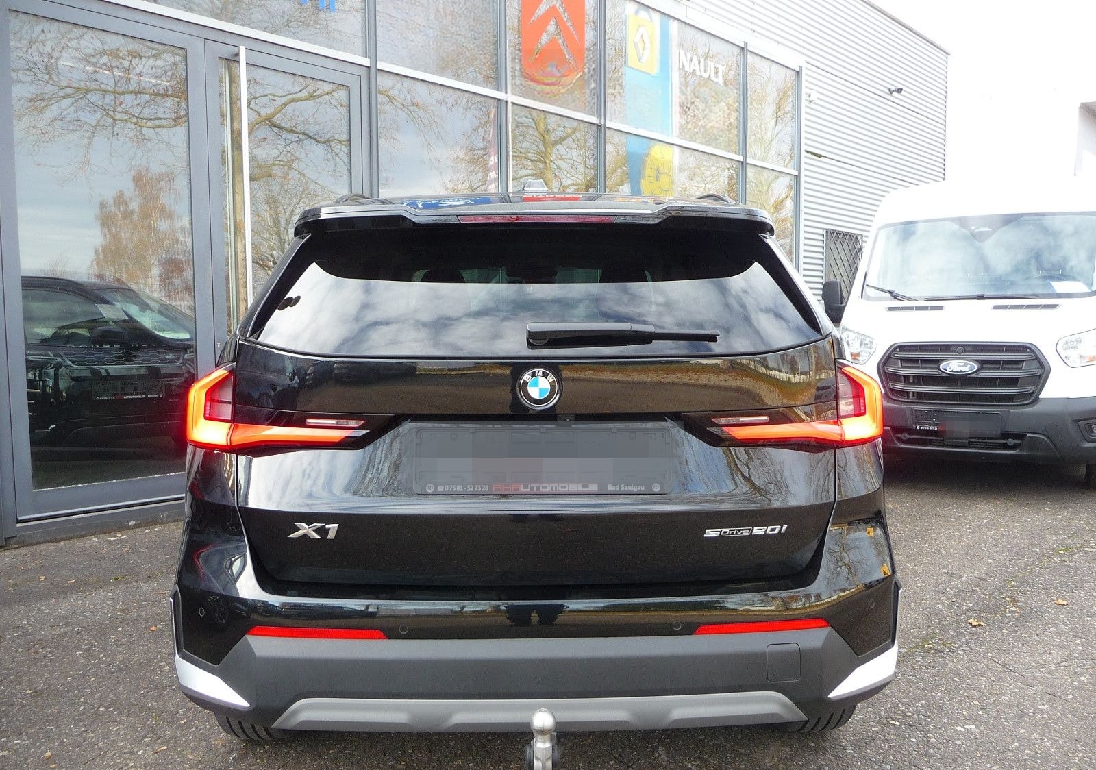 BMW X1 20 i sDrive Aut. PANO/AHK/Premium+TravelPaket foto 5