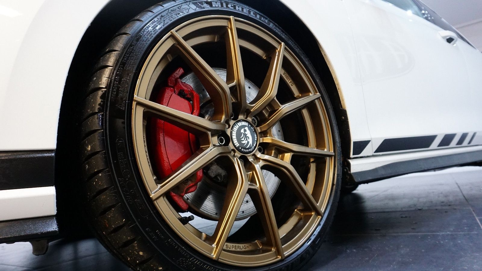 Volkswagen GTI VIII Clubsport *Oryx-Weiß Perlmutt*HarmanK* foto 6