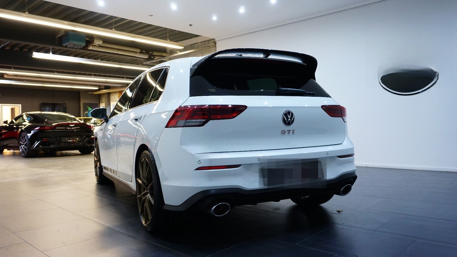 Volkswagen GTI VIII Clubsport *Oryx-Weiß Perlmutt*HarmanK* foto 7