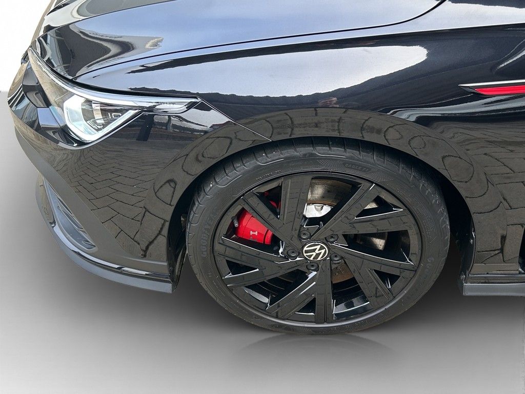 Volkswagen Golf VIII 2.0 TSI DSG GTI Clubsport HARMAN*HEADU foto 18