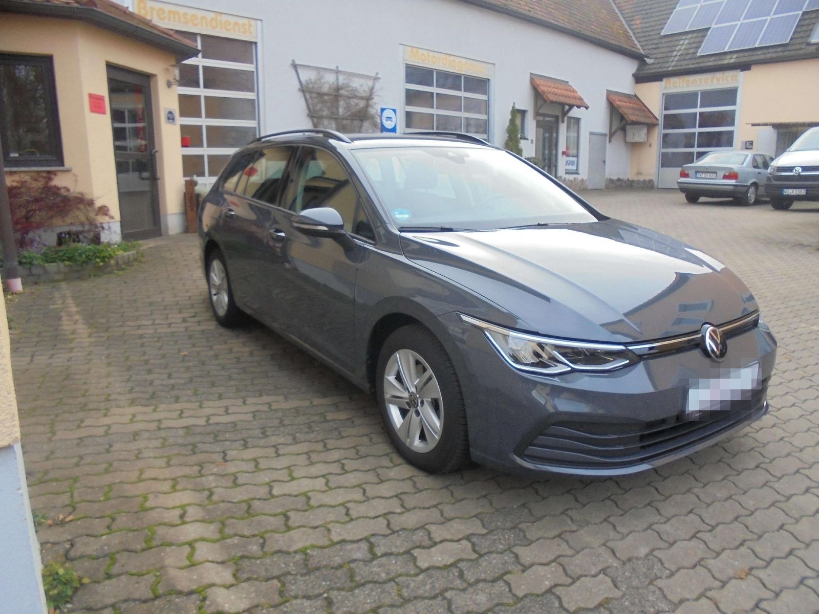Volkswagen Golf Variant Golf VIII Variant 1.0 TSI foto 3