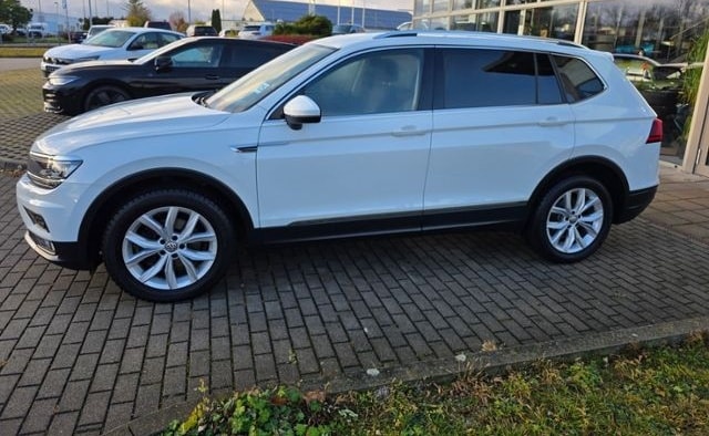 Volkswagen Tiguan Allspace 1.4 TSI Comfortline KLIMA ALU foto 3