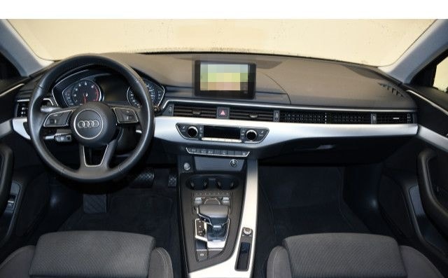 Audi A4 Avant 40TFSI S tronic sport NAVI/XENON/SITZHZ foto 4