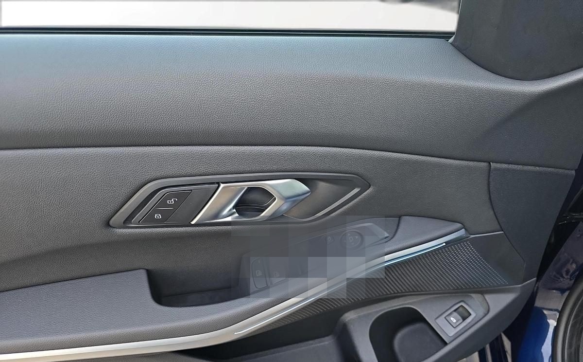 BMW 320 d xDr. Tour. Head-Up+DAB+Sportsitze+360°+Le foto 12