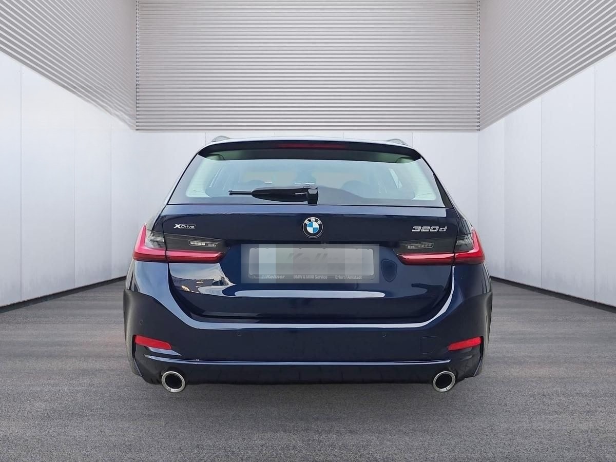 BMW 320 d xDr. Tour. Head-Up+DAB+Sportsitze+360°+Le foto 4
