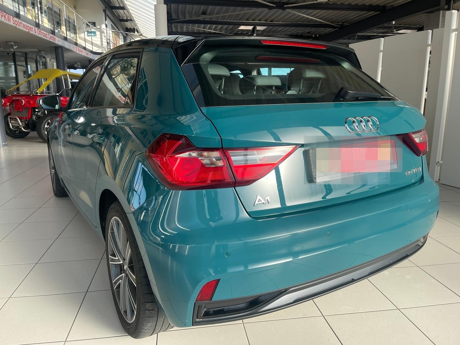 Audi A1 Sportback 1.0 TFSI 30 advanced+Automatik+uvm+ foto 4