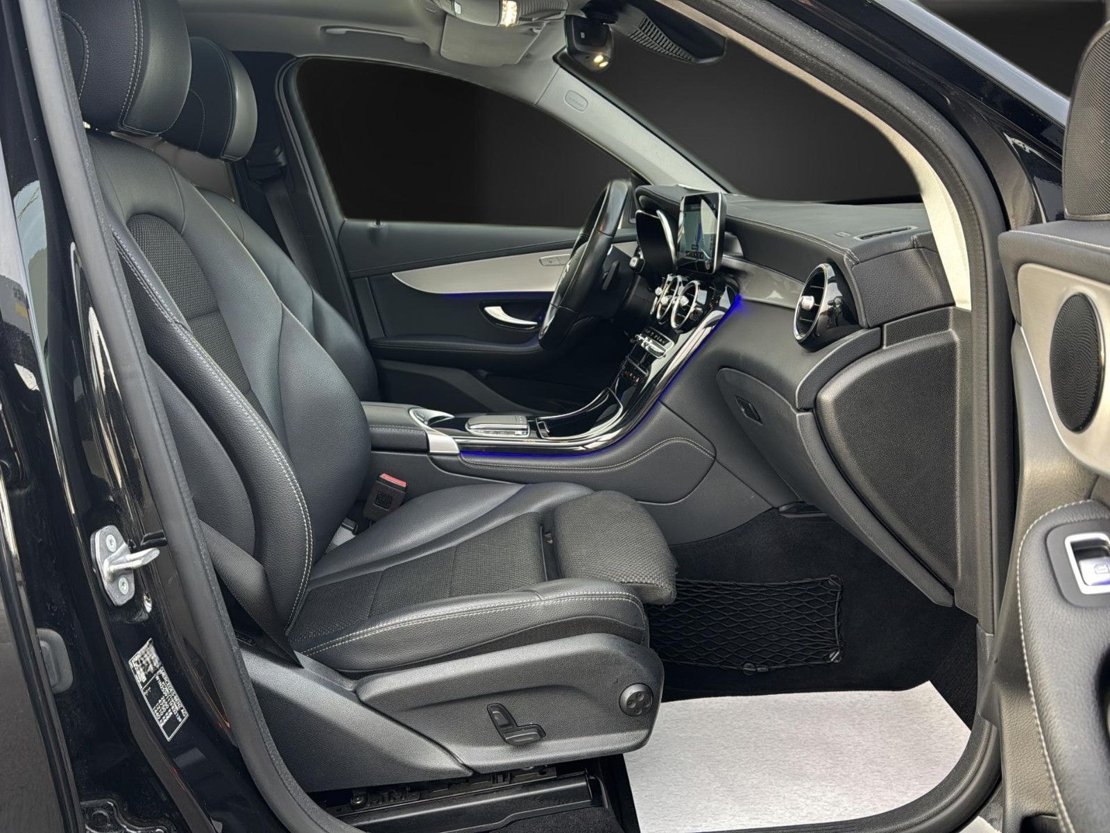 Mercedes-Benz GLC 300 de VIRTUAL*Sound*Distro*20*Mubeam*Kamera foto 14