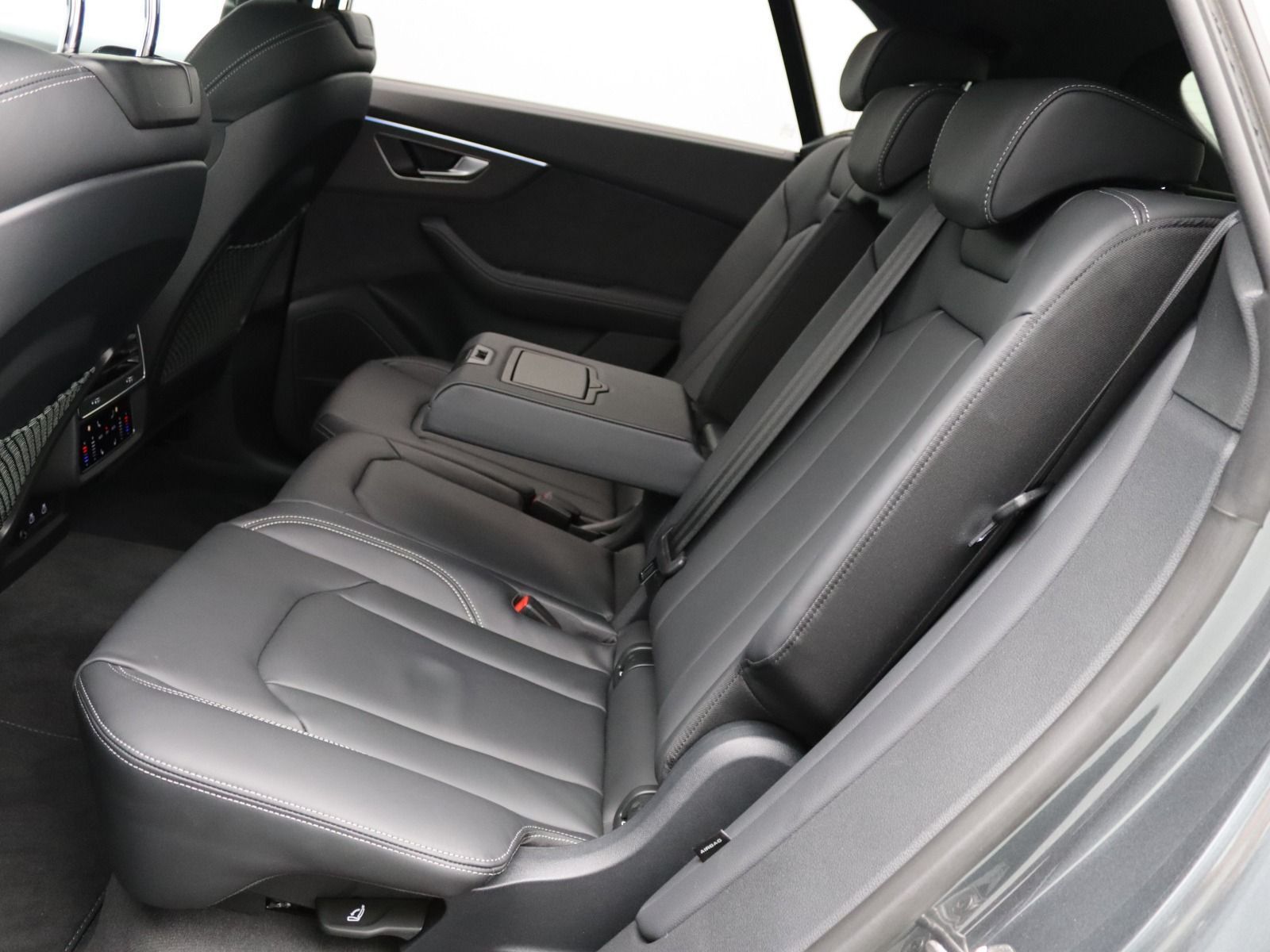 Audi Q8 S-Line 55 TFSI quattro / Pano, Laser, Standh foto 14