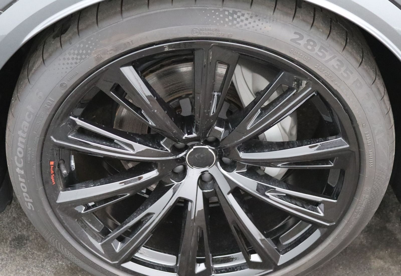 Audi Q8 S-Line 55 TFSI quattro / Pano, Laser, Standh foto 9