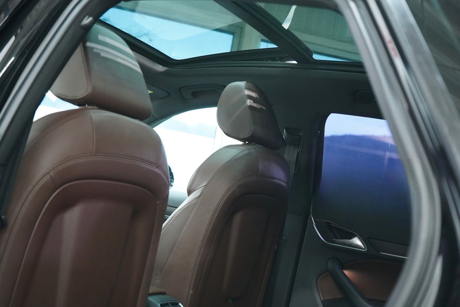 Audi Q3 2.0 TFSI quattro S line*Pano*Keyless*Bose* foto 7