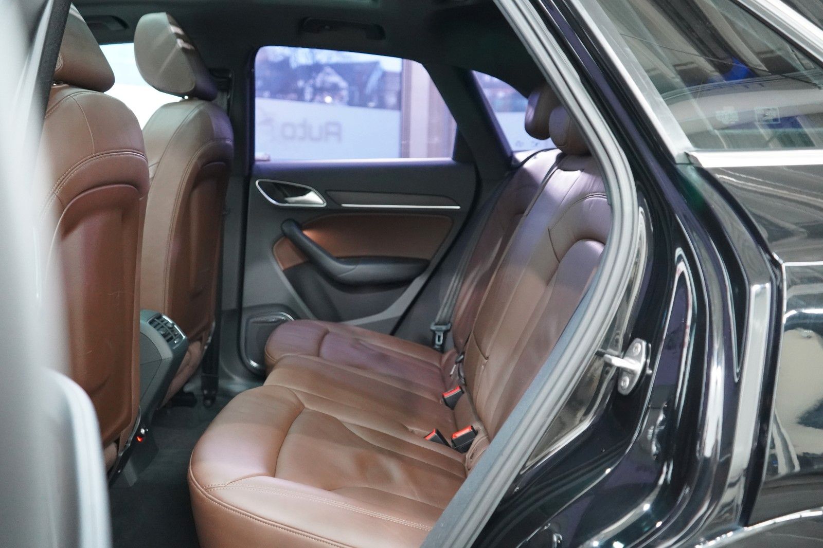 Audi Q3 2.0 TFSI quattro S line*Pano*Keyless*Bose* foto 8