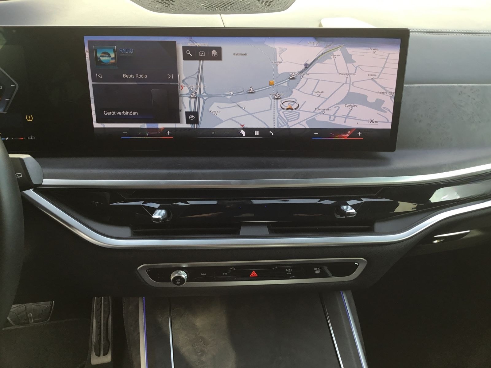 BMW X7 M60i PANO SKY+STANDHZ+KAMERA+ACC+AHK foto 13