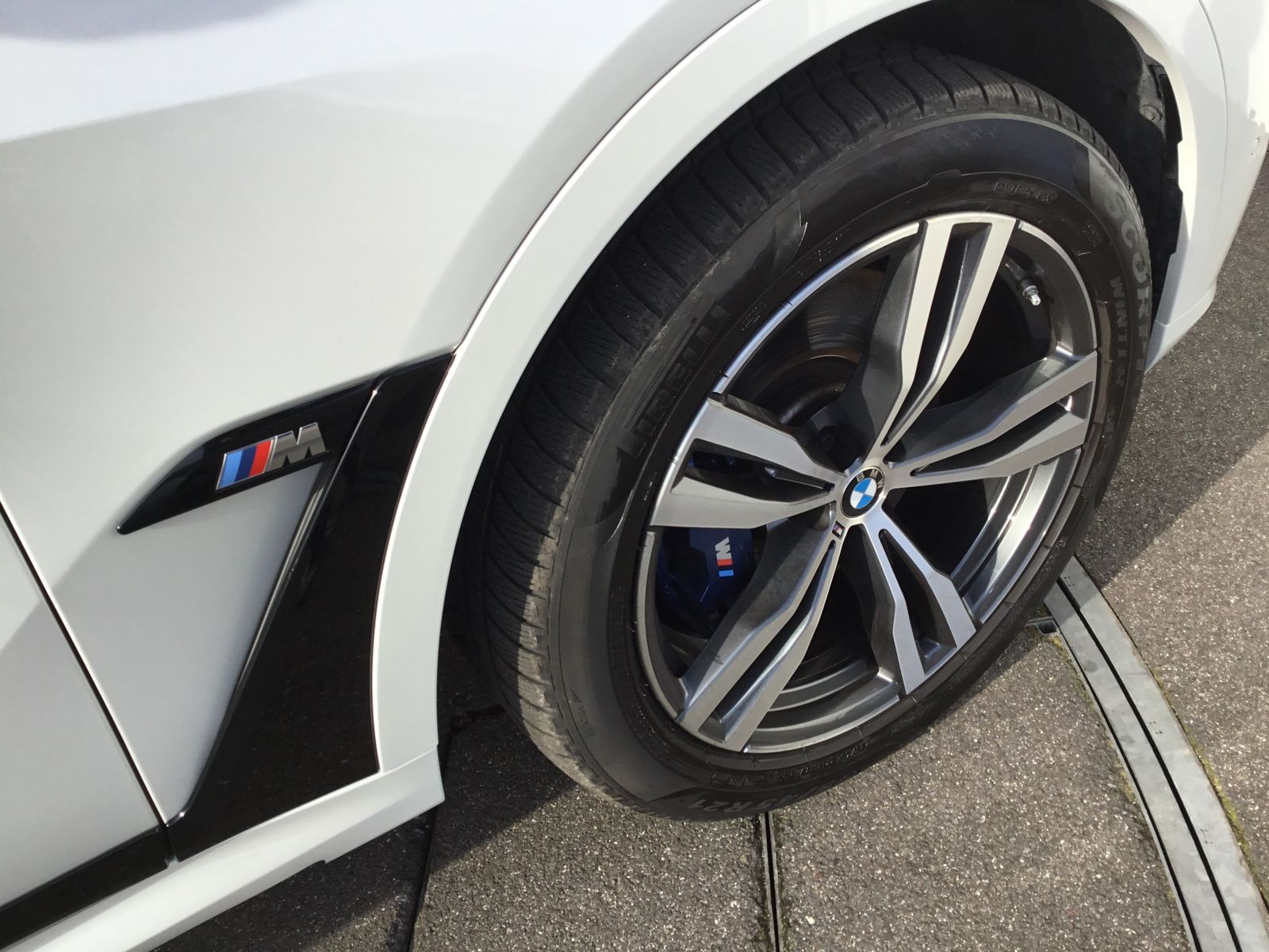 BMW X7 M60i PANO SKY+STANDHZ+KAMERA+ACC+AHK foto 18