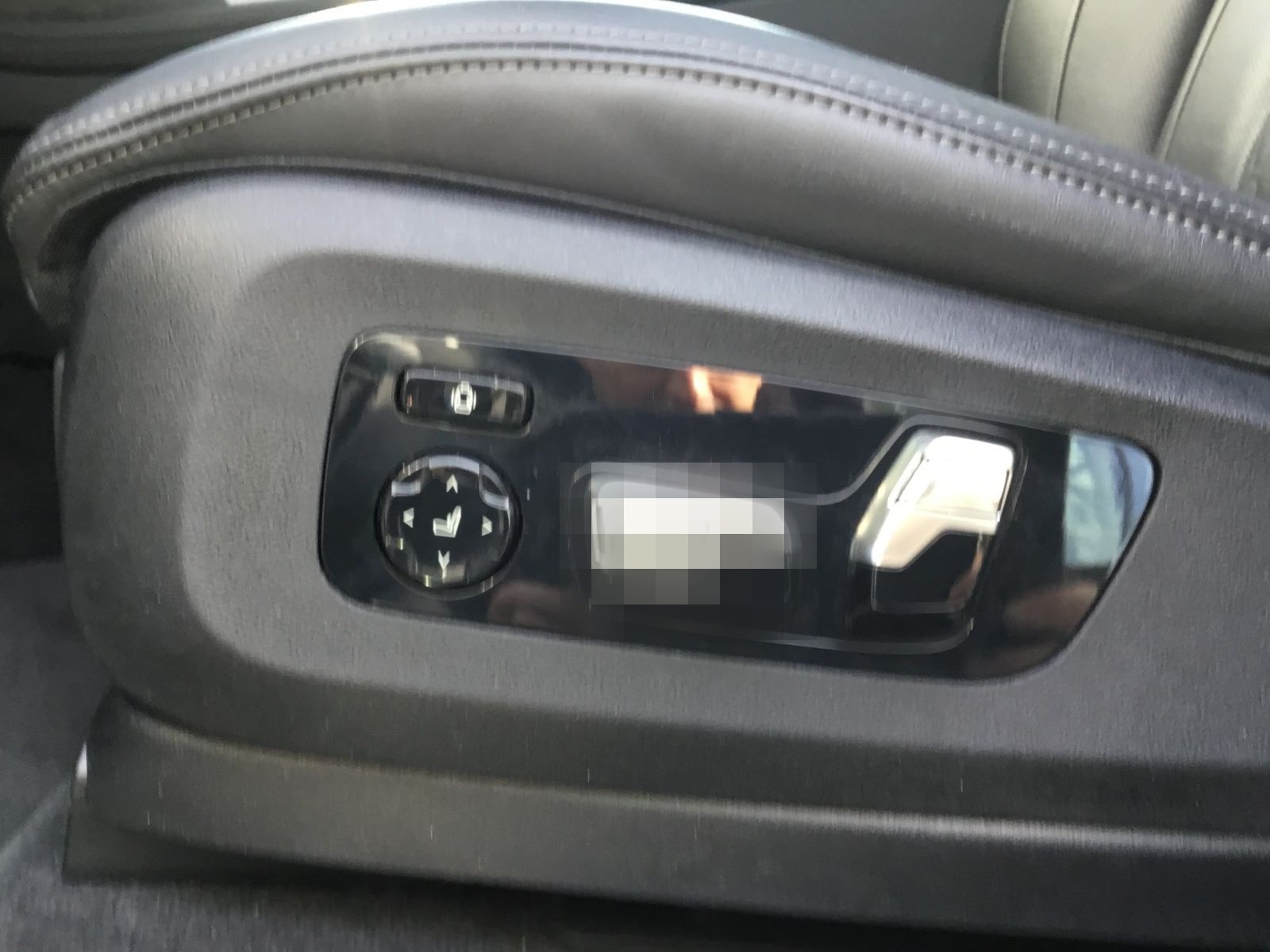 BMW X7 M60i PANO SKY+STANDHZ+KAMERA+ACC+AHK foto 23