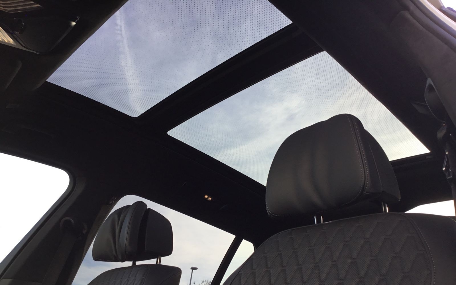 BMW X7 M60i PANO SKY+STANDHZ+KAMERA+ACC+AHK foto 24