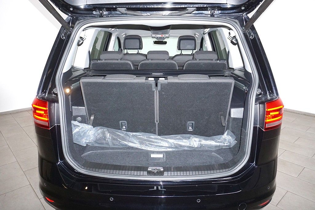 Volkswagen Touran 1.5TSI DSG Highline 7-Sitzer AHK Navi LED foto 13