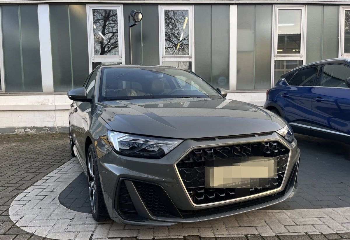 Audi A1 Sportback   30 TFSI S line foto 4