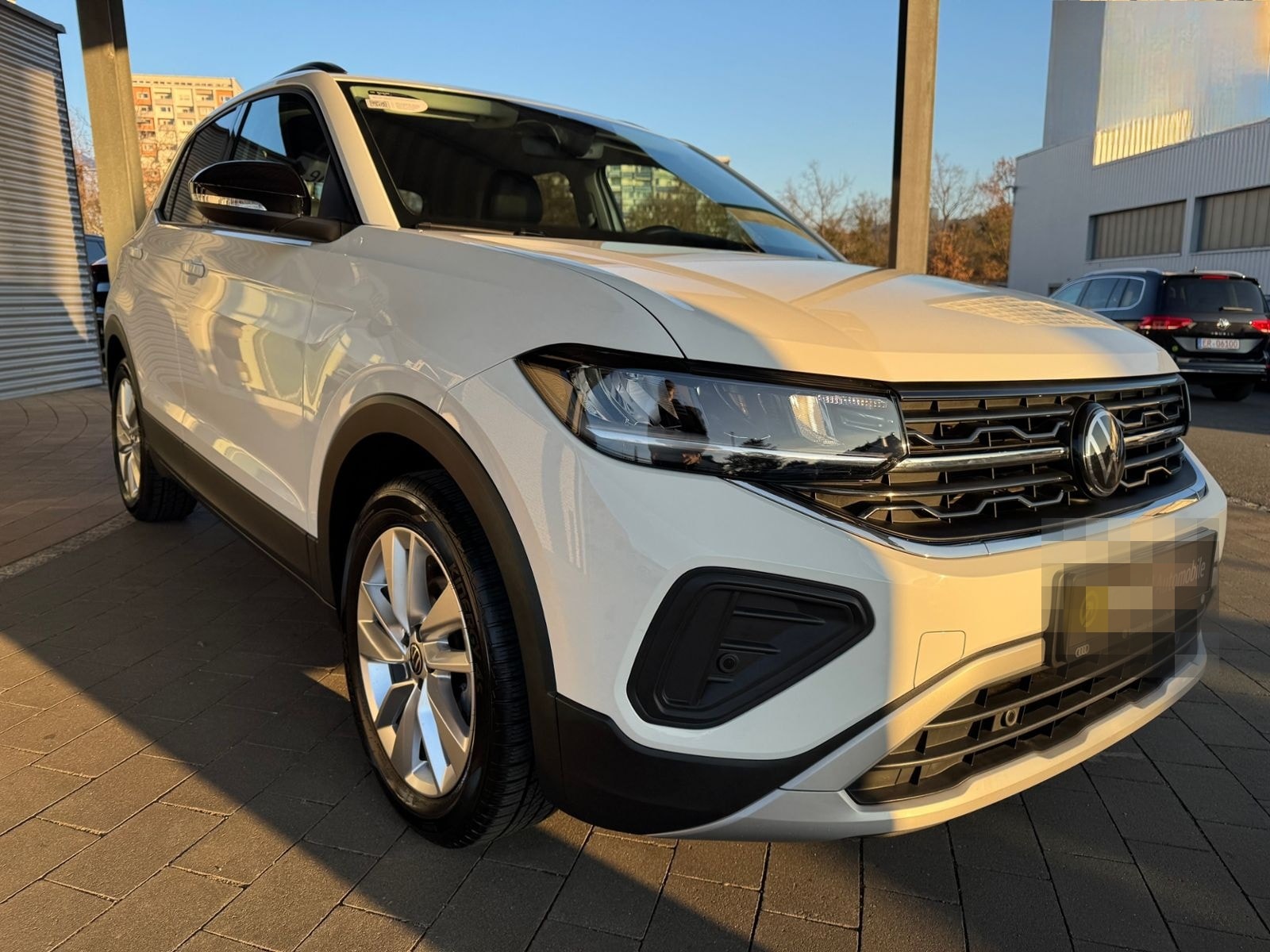 Volkswagen T-Cross 1.0 TSI Life APP/ACC/NAVI/ALLSEASON foto 4