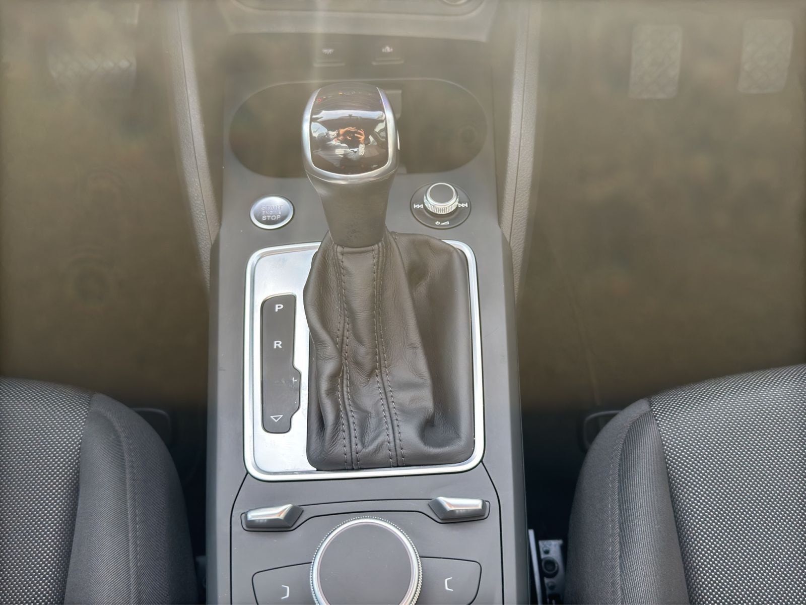 Audi Q2 35 TDI S-tronic LED Einparkhilfe FIS Audi Mus foto 9