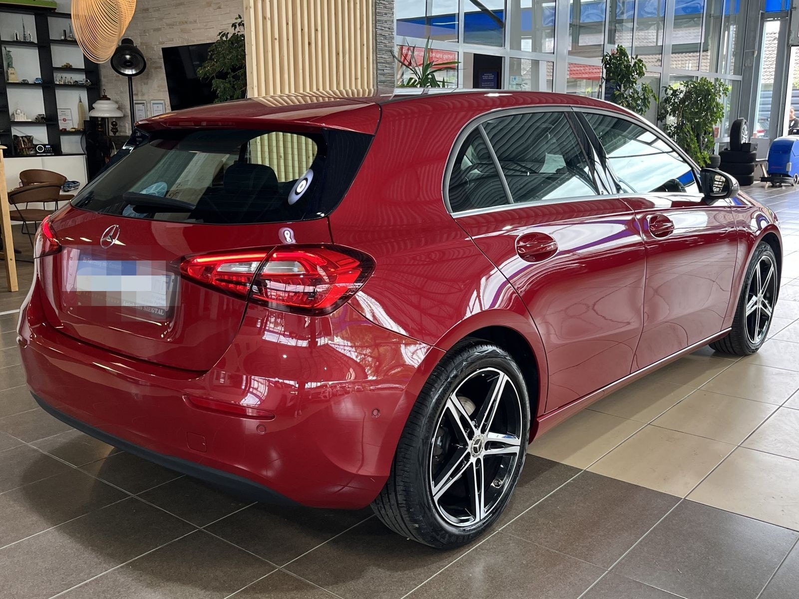 Mercedes-Benz A 200 d 4Matic*Navi*R-Cam*TeiLeder*CarPlay*SHZ* foto 7