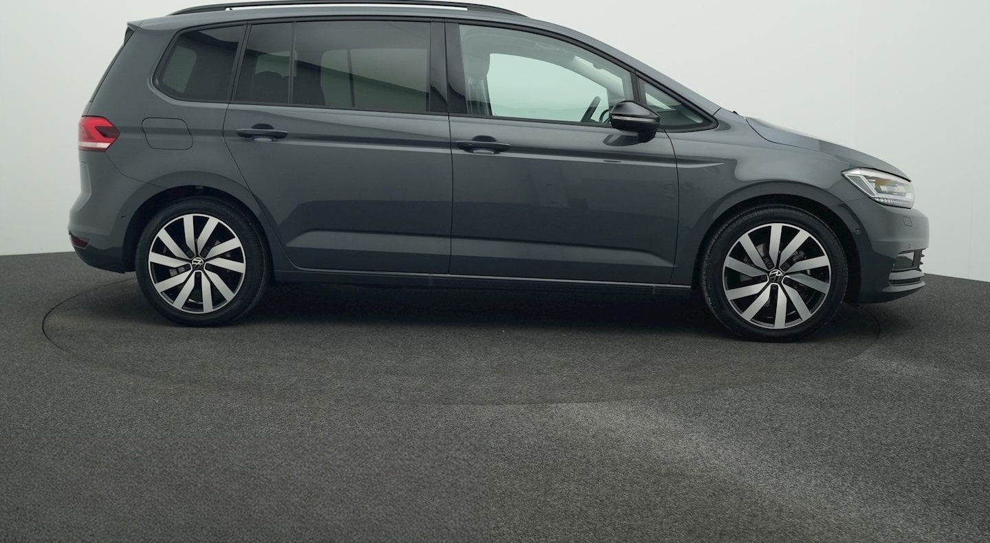 Volkswagen Touran 1.5 TSI DSG Highline BLACK-STYLE 7S. AHK  foto 8