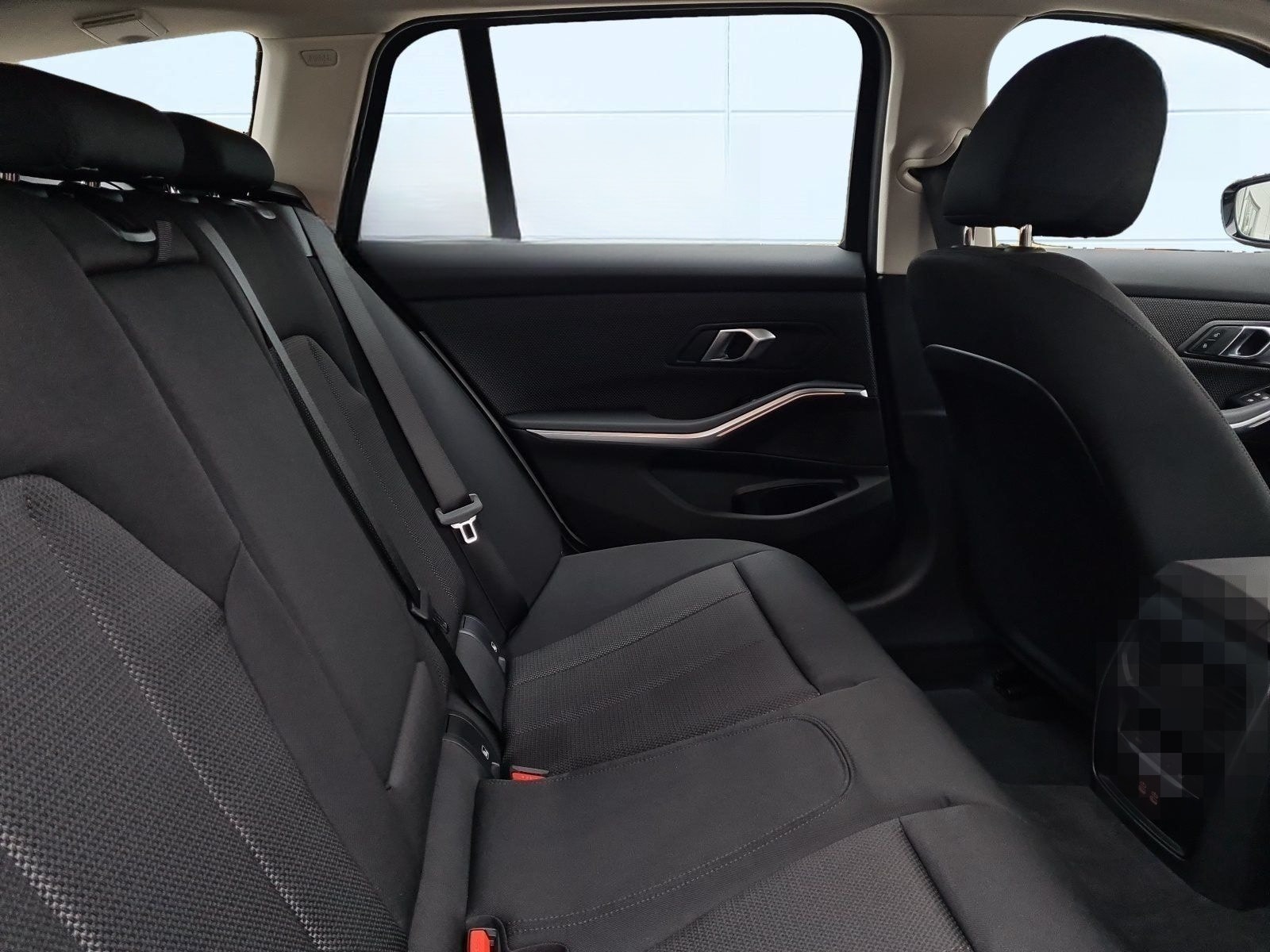 BMW 318d Touring foto 8