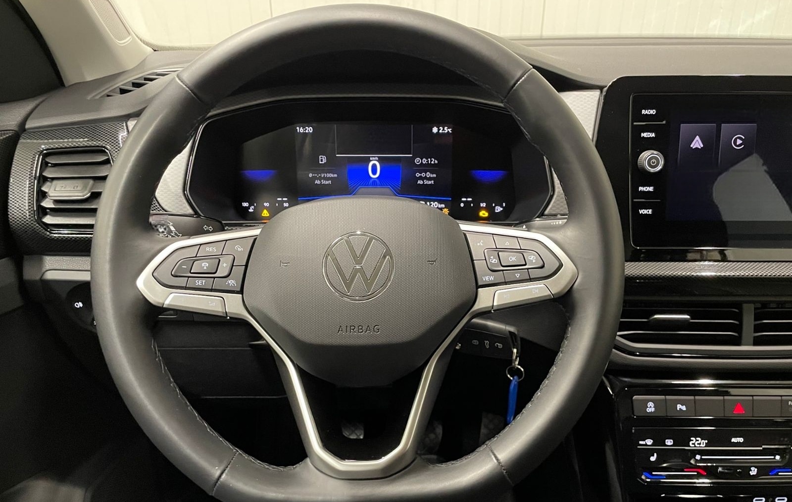 Volkswagen T-Cross Life 1.0 TSI ACC SHZ LED APP foto 11