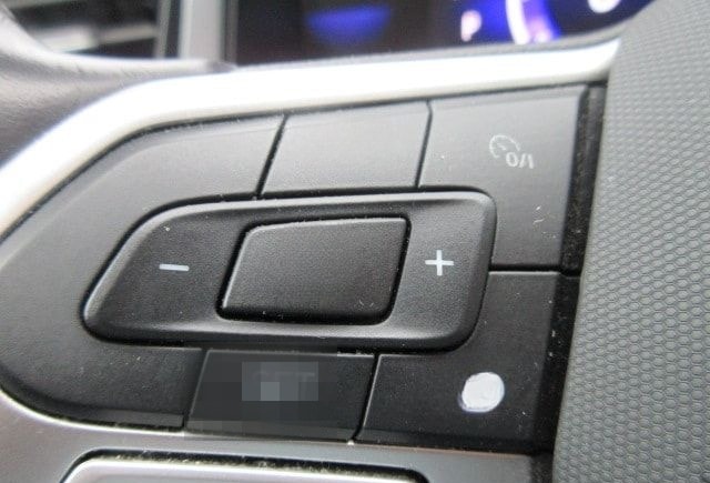 Volkswagen T-ROC Life 2.0 TDI DSG NAVI LED ALU APS SITZHEIZ foto 12