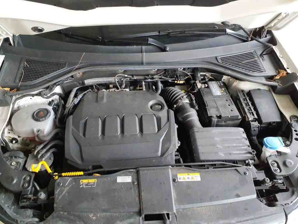 Volkswagen T-ROC Life 2.0 TDI DSG NAVI LED ALU APS SITZHEIZ foto 14