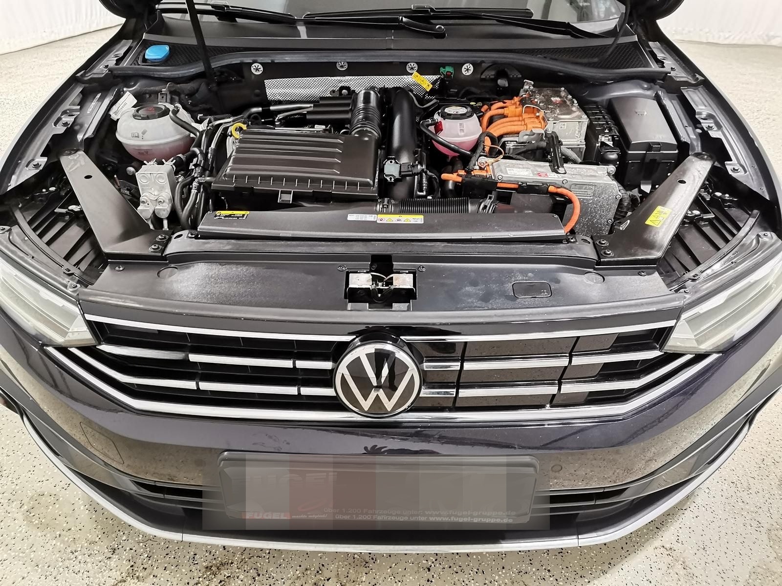 Volkswagen Passat Variant 1.4 TSI DSG GTE LED|Navi|ACC|Mass foto 22