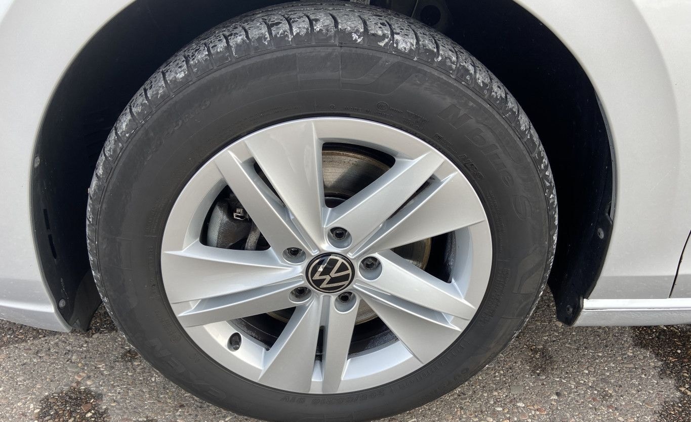 Volkswagen Golf Variant 2.0 TDI Life NAVI+LED+APP-CONNECT+A foto 8