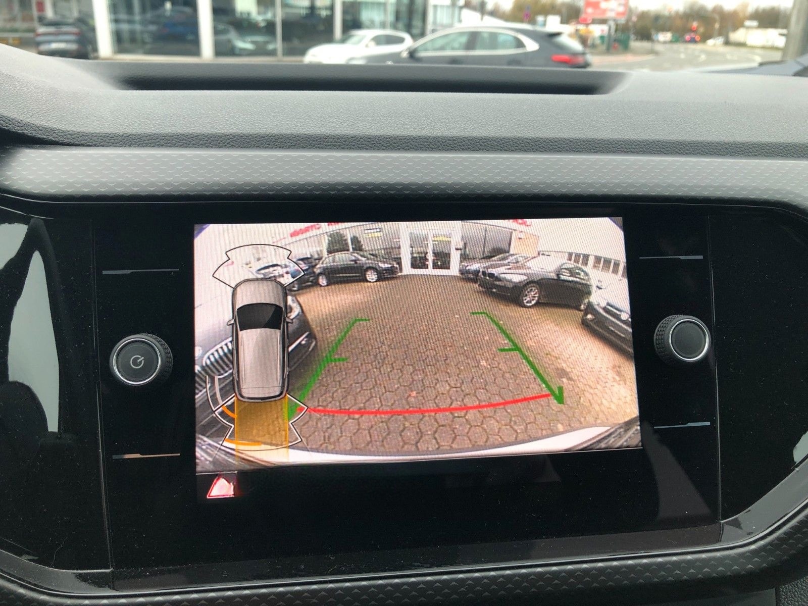 Volkswagen T-Cross Life/Automatik/R-Kamera foto 15