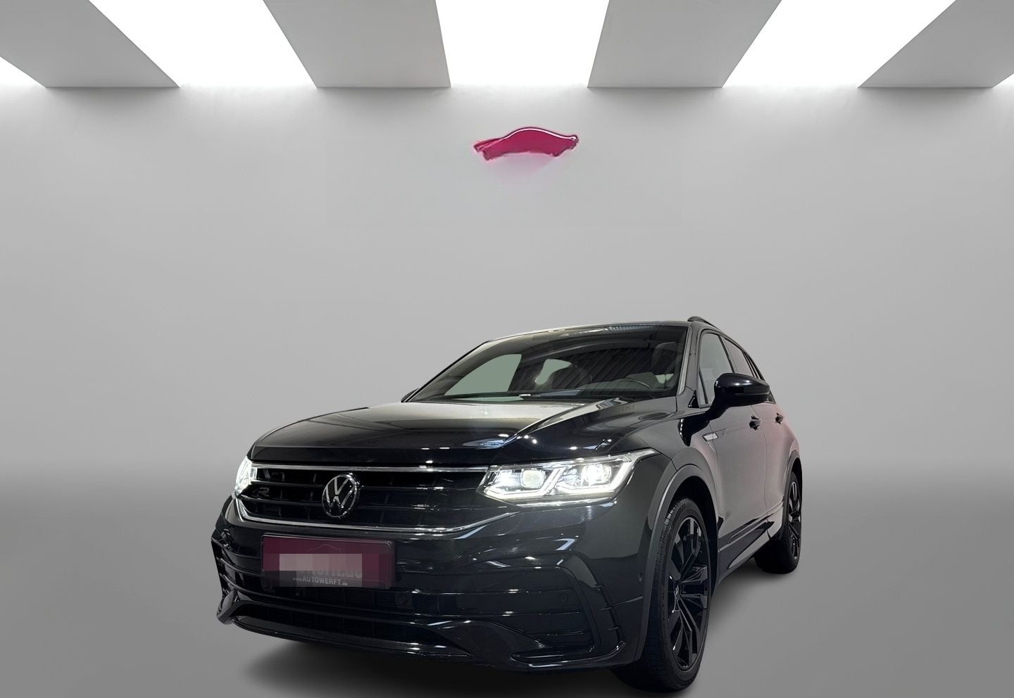 Volkswagen Tiguan 2.0 TDI 4M DSG R LINE BLACK PANO AHK 20Z  foto 1