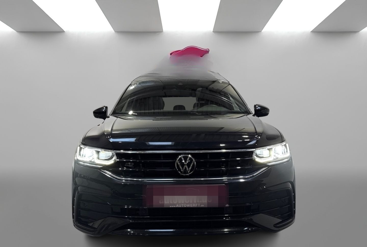 Volkswagen Tiguan 2.0 TDI 4M DSG R LINE BLACK PANO AHK 20Z  foto 2