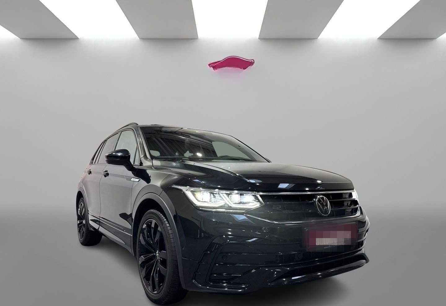 Volkswagen Tiguan 2.0 TDI 4M DSG R LINE BLACK PANO AHK 20Z  foto 6