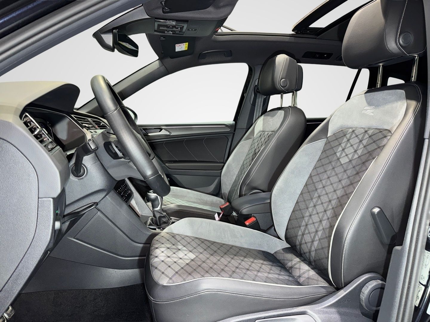 Volkswagen Tiguan 2.0 TDI 4M DSG R LINE BLACK PANO AHK 20Z  foto 9