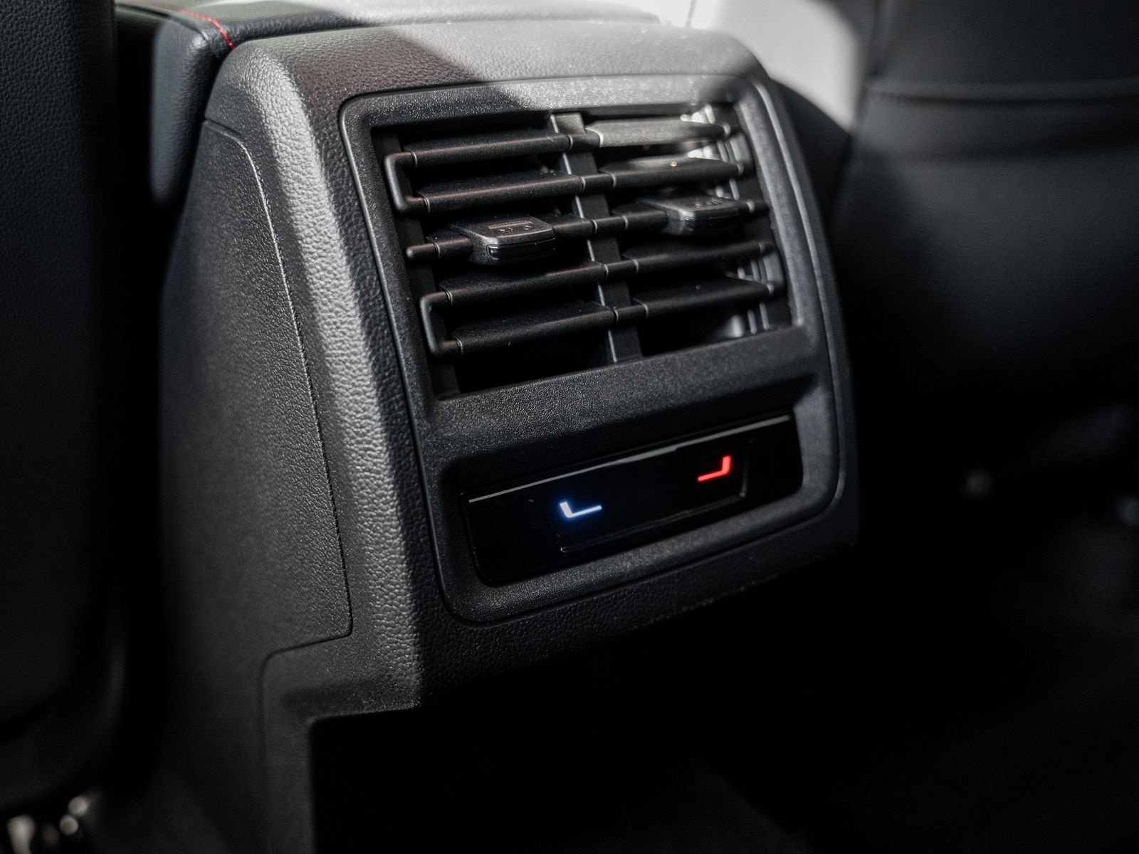 Volkswagen Golf VIII 2.0 TSI GTI Clubsport DSG LM foto 9