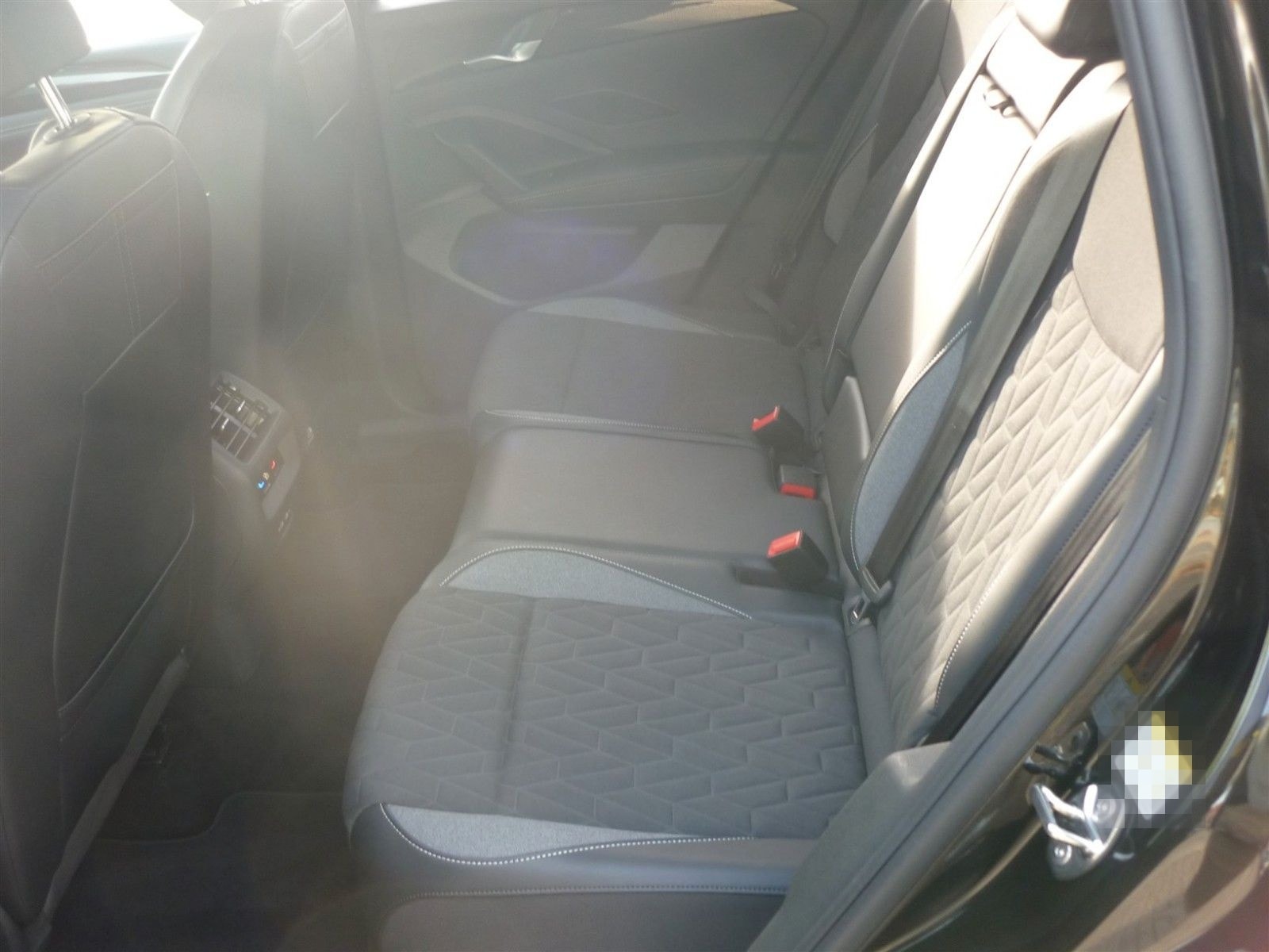 Volkswagen Tiguan 1.5 eTSI OPF DSG GOAL+AHK+Navi+Matrix+ACC foto 11