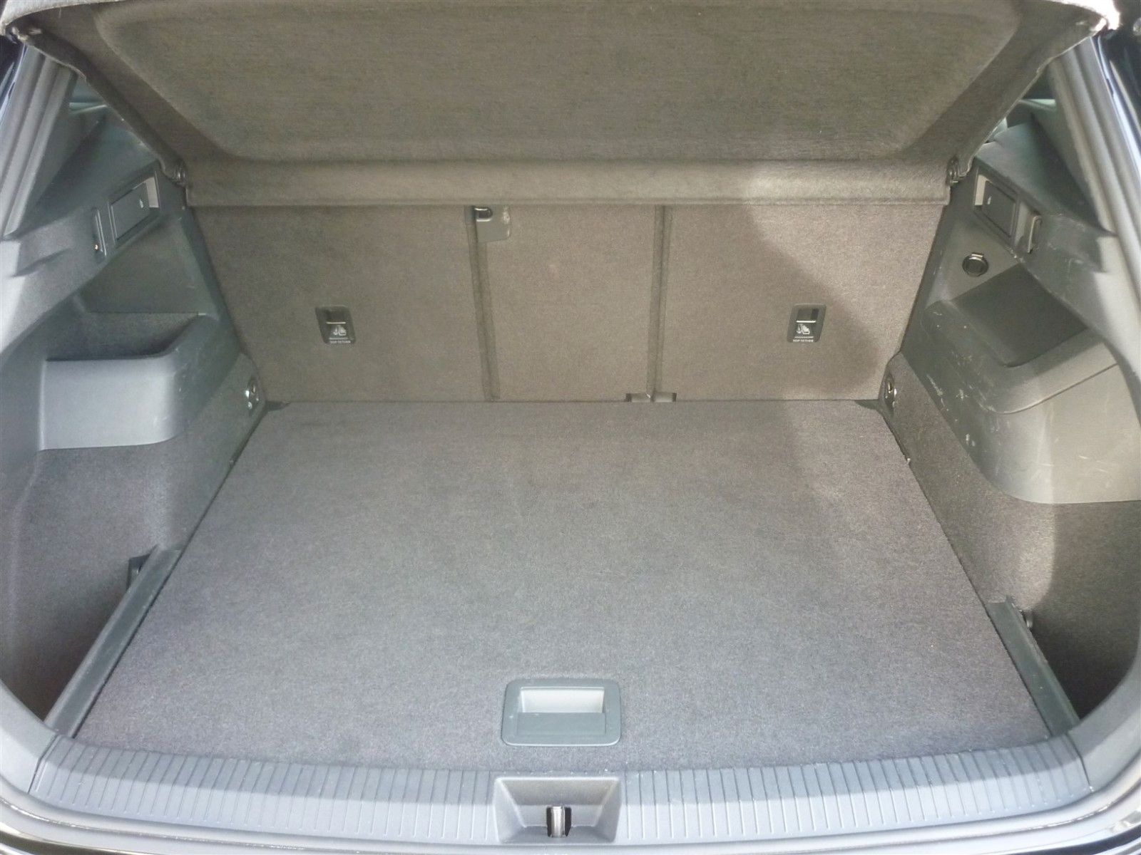 Volkswagen Tiguan 1.5 eTSI OPF DSG GOAL+AHK+Navi+Matrix+ACC foto 12