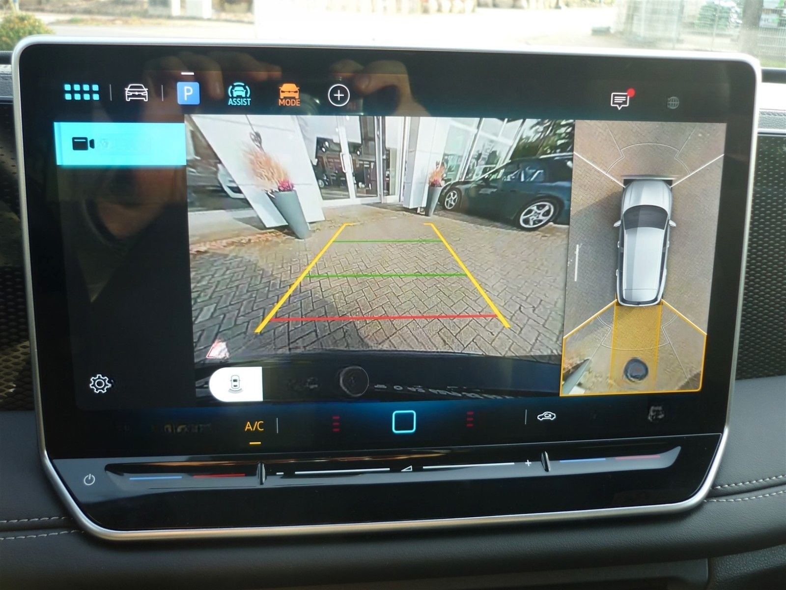 Volkswagen Tiguan 1.5 eTSI OPF DSG GOAL+AHK+Navi+Matrix+ACC foto 14