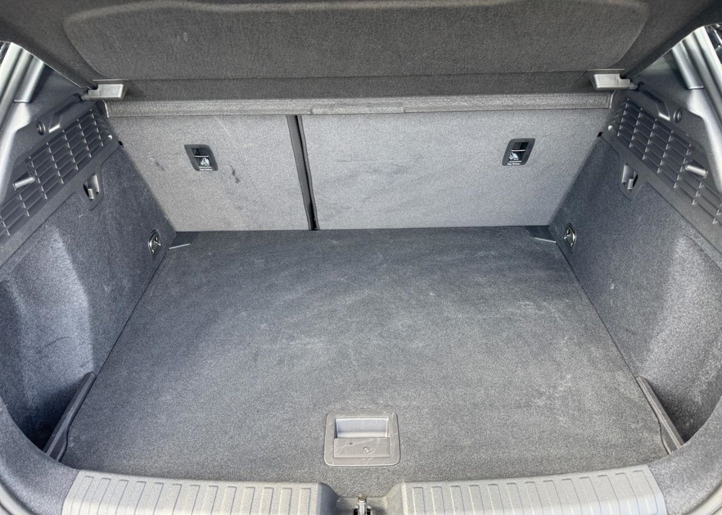 Audi A3 Sportback 35 TFSI S line Matrix AHK Pano Kam. foto 9