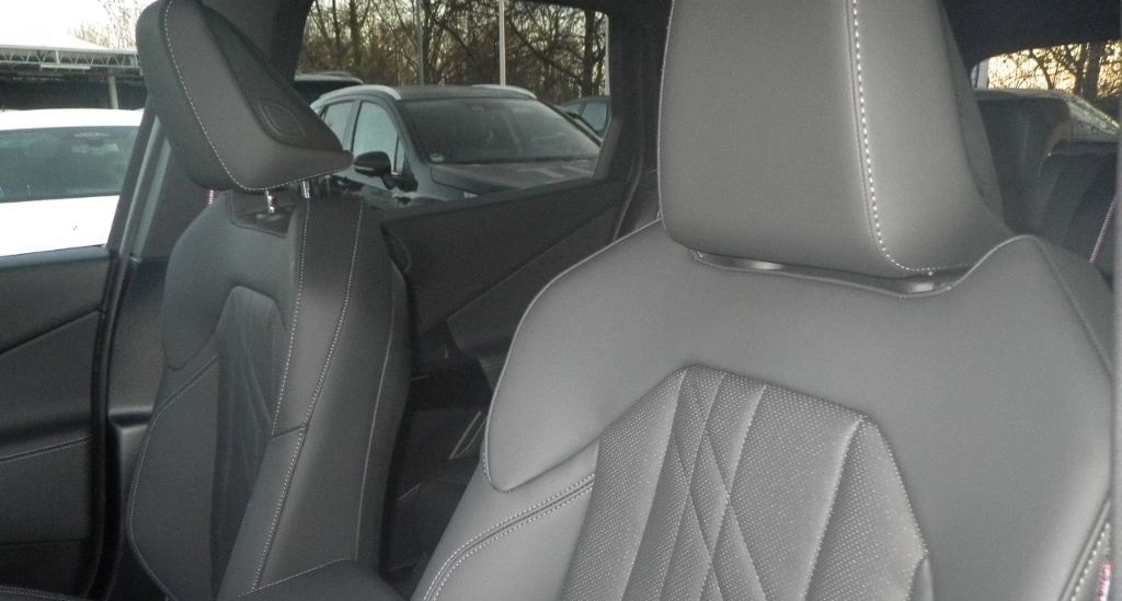 BMW X3 M50 xDrive AD AHK-klappbar AHK El. Panodach P foto 10