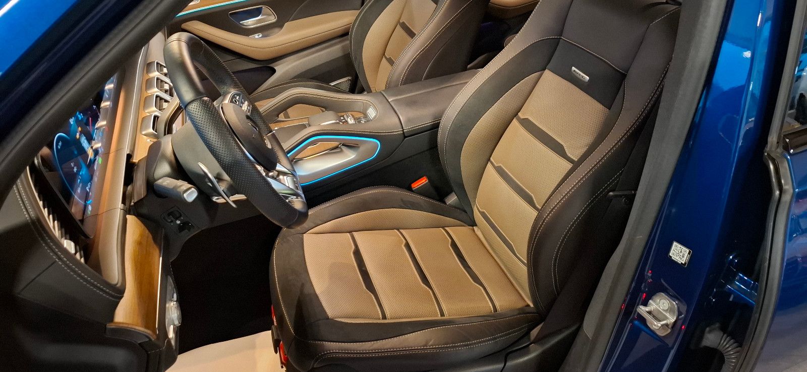 Mercedes-Benz GLE 63 AMG S*4Matic+Panor'TV*AHK*360°Kamer*Voll* foto 24