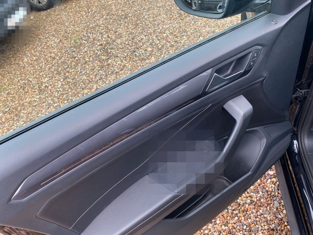 Volkswagen T-Roc 1,0 TSI Style AHK LED KLIMA SHZ PDC BLUETO foto 14