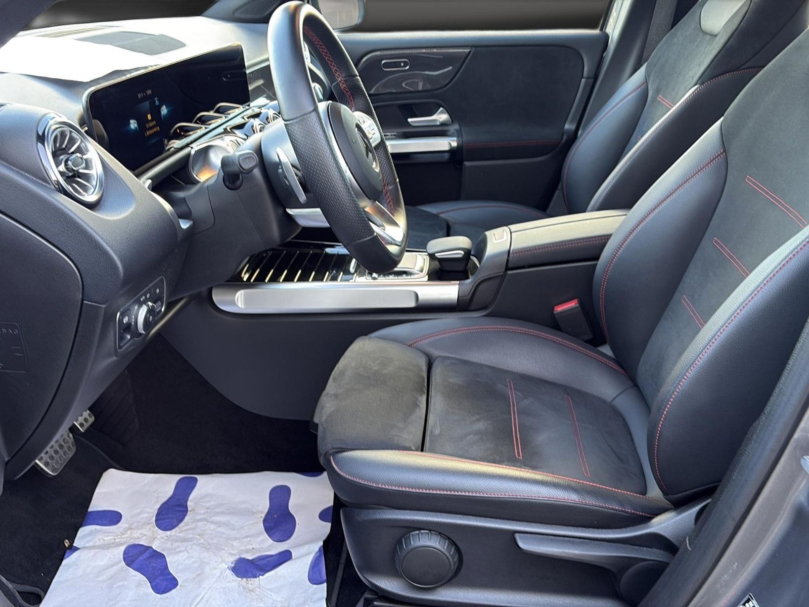 Mercedes-Benz GLB 250 AMG 20*Kamera*LED*Distro*Alcantara*DAB*T foto 17