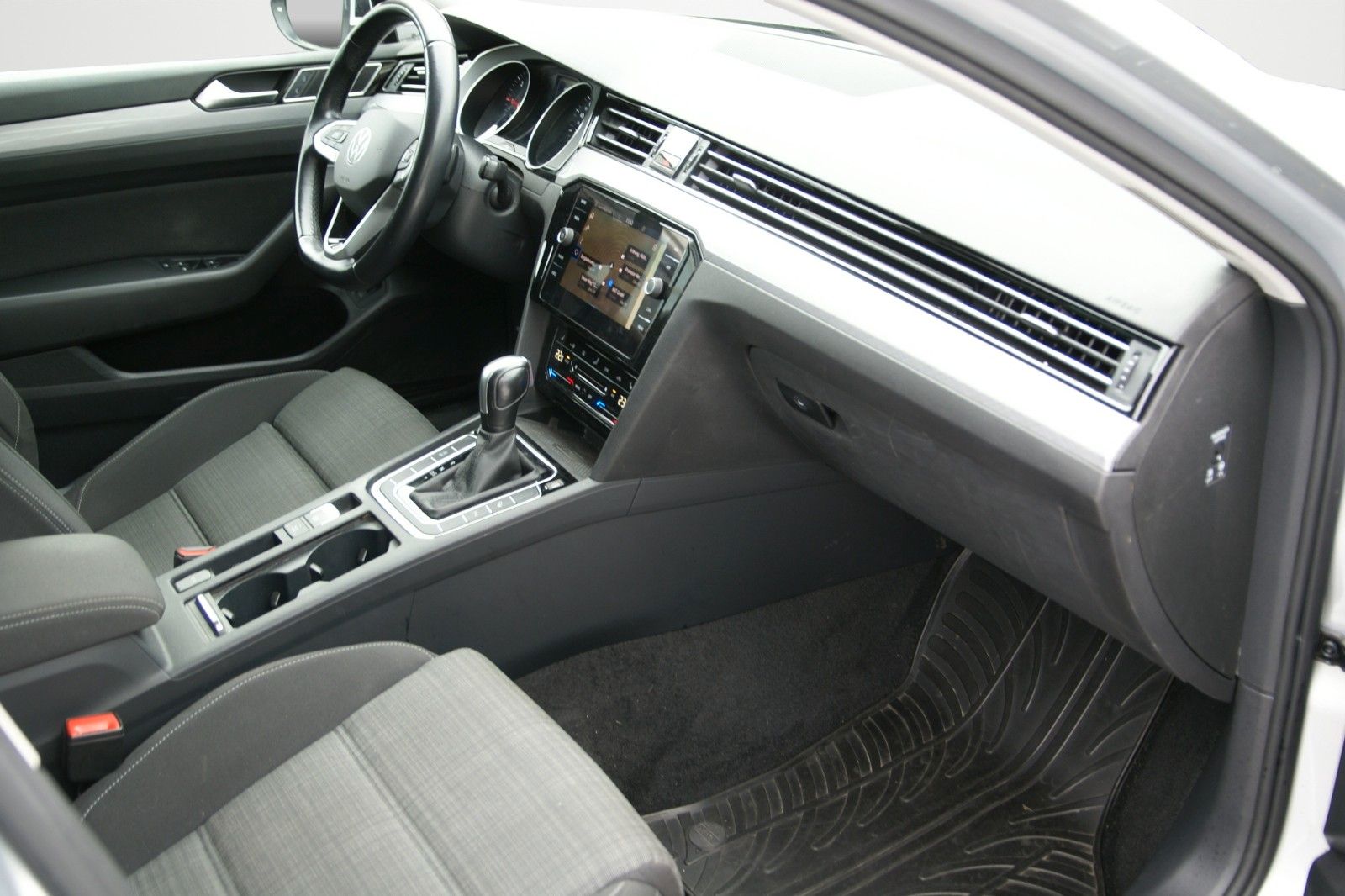 Volkswagen Passat Variant Business/Paket Premium/ACC/LED/17 foto 7