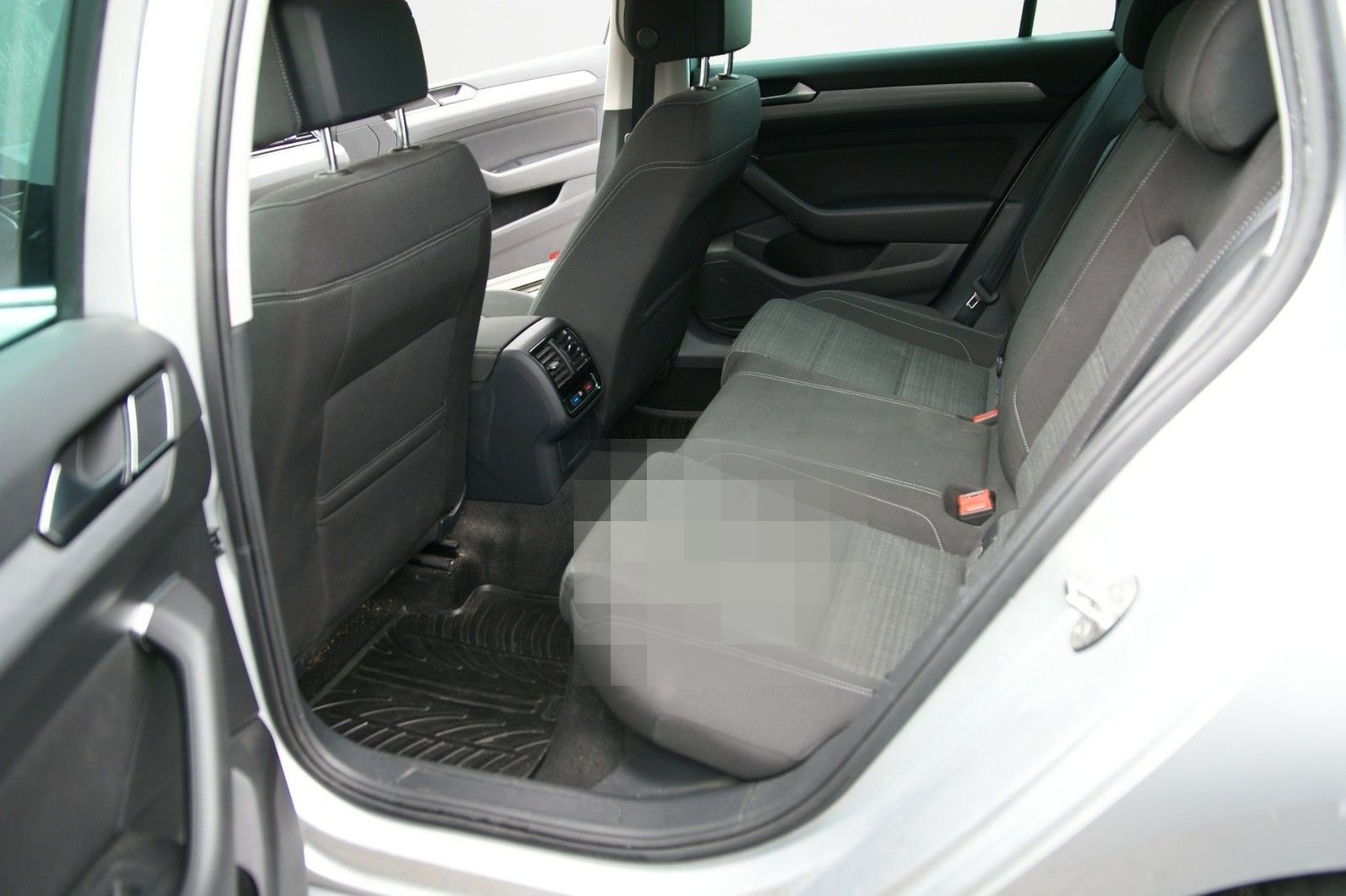 Volkswagen Passat Variant Business/Paket Premium/ACC/LED/17 foto 8