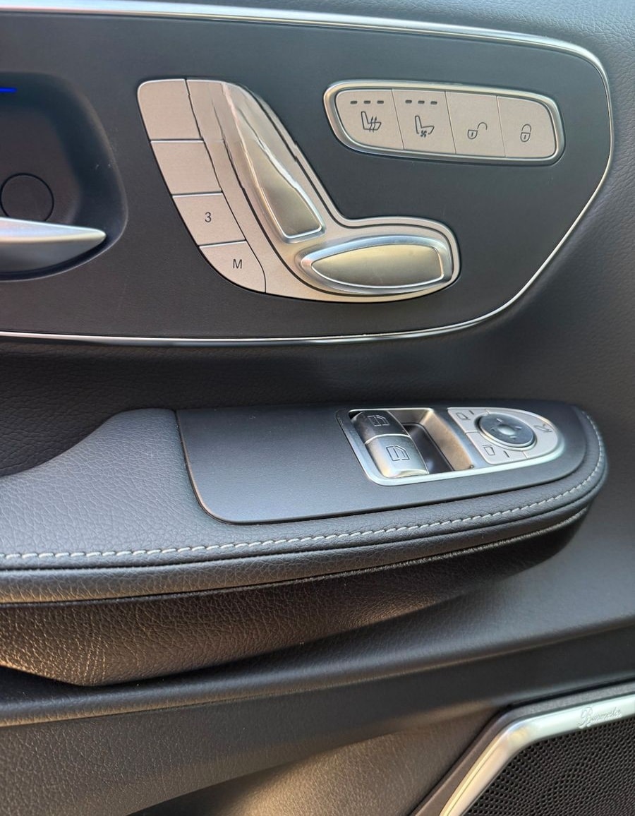 Mercedes-Benz V 300 d 4MATIC AVANTGARDE lang foto 15